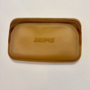 SKIMS Limited Edition Logo Snacker Bag GWP